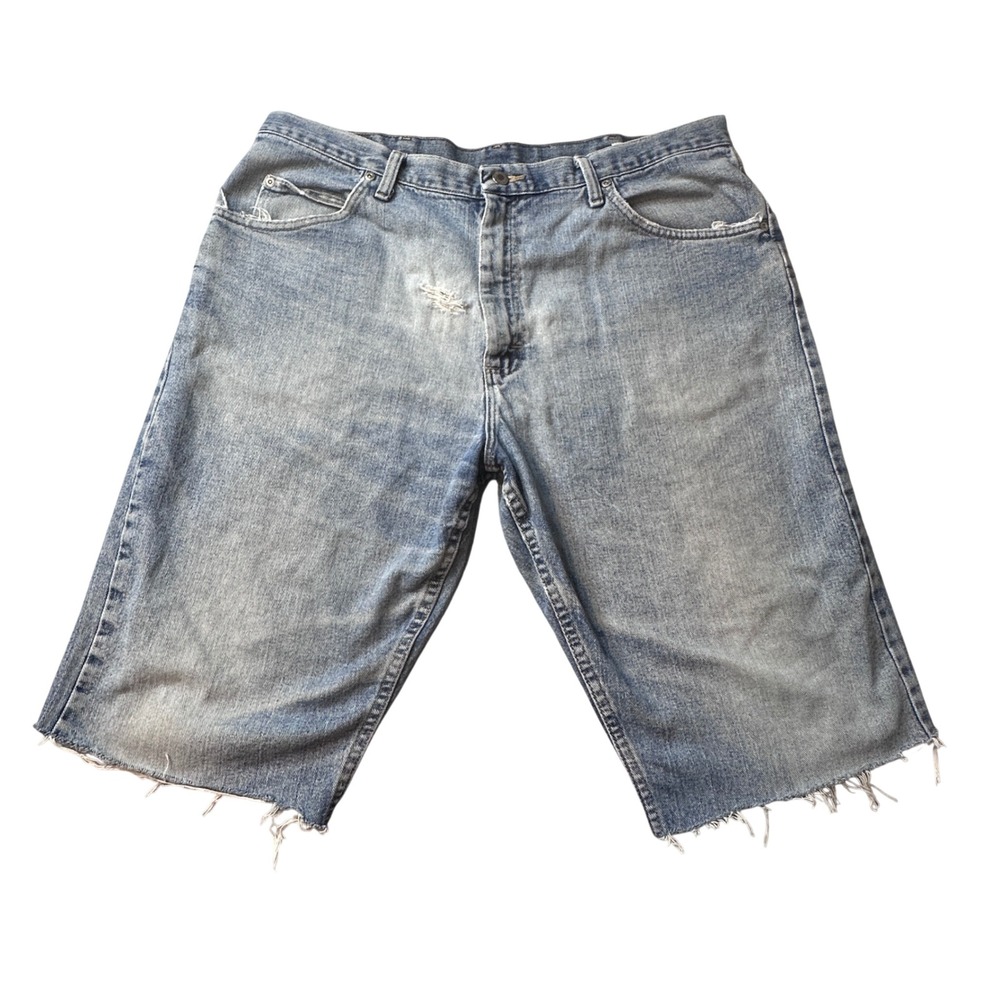Wrangler Denim Shorts Mens 38 Light Wash Cut Off 97601VR Distressed Jorts Y2K